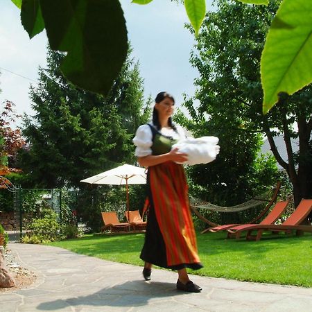 Ringhotel Boemers Mosel Landhotel Alf Bagian luar foto