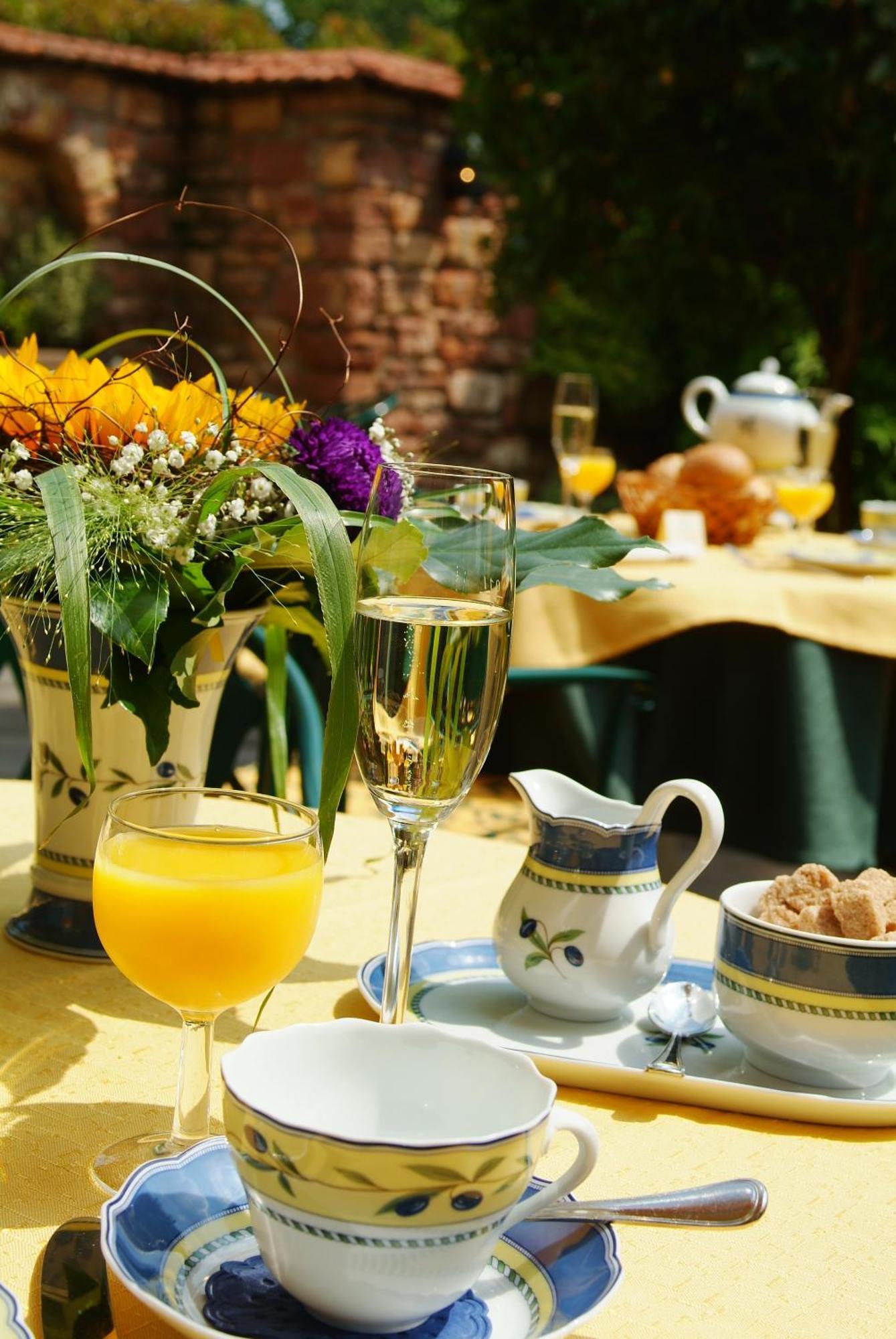 Ringhotel Boemers Mosel Landhotel Alf Bagian luar foto