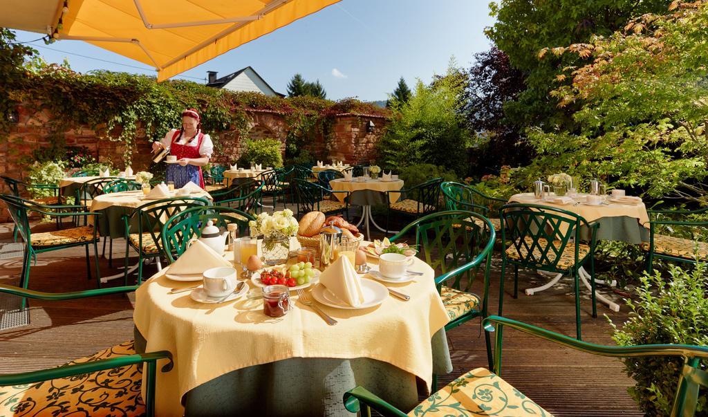 Ringhotel Boemers Mosel Landhotel Alf Bagian luar foto