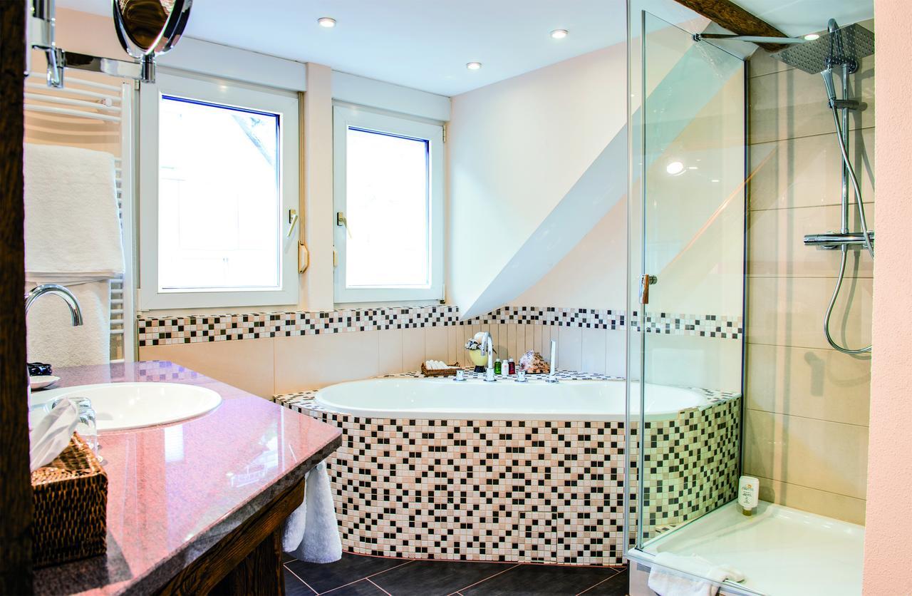 Ringhotel Boemers Mosel Landhotel Alf Bagian luar foto