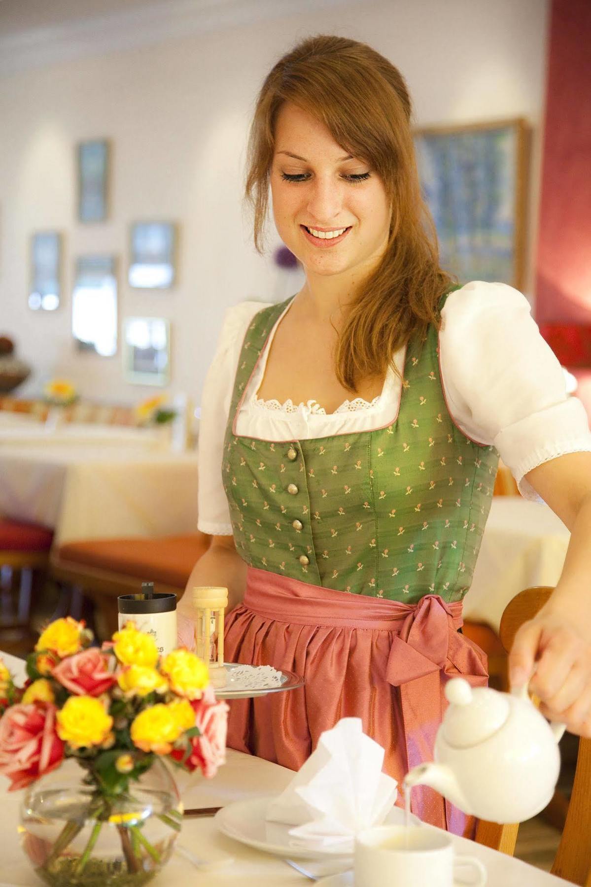 Ringhotel Boemers Mosel Landhotel Alf Bagian luar foto