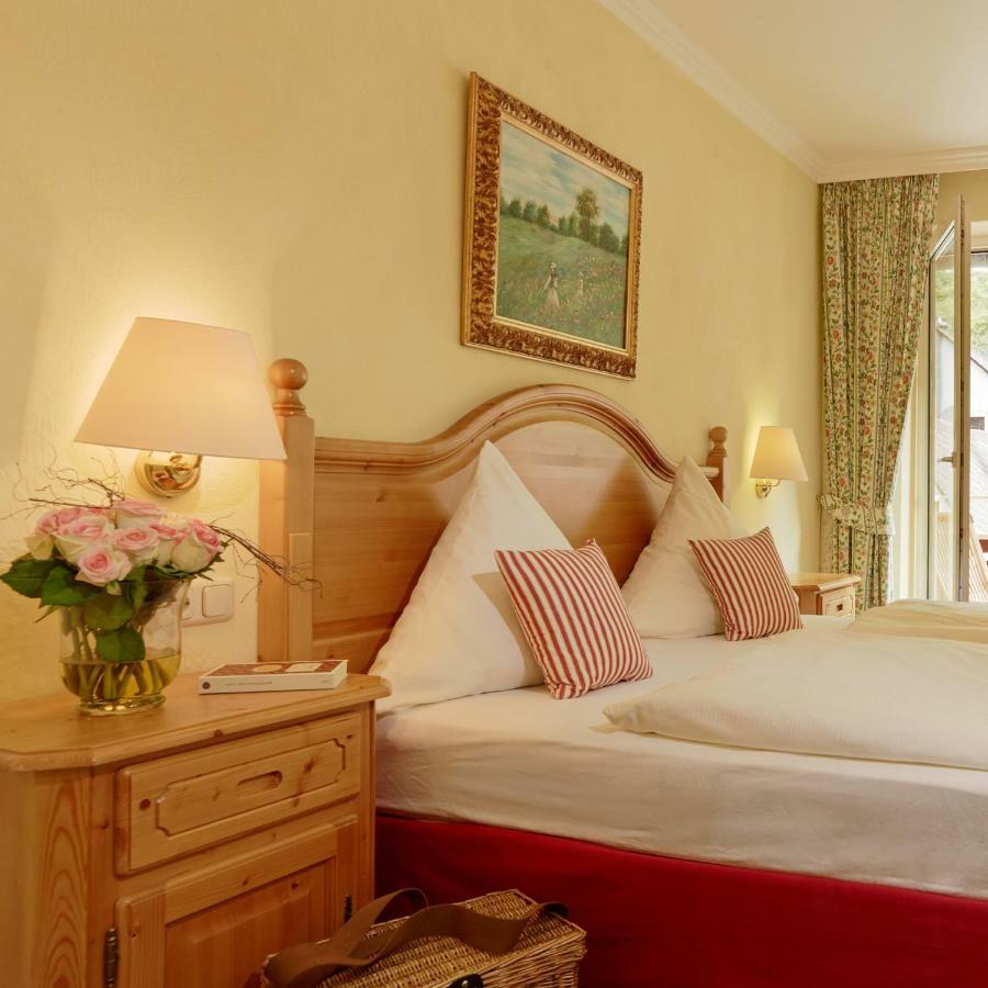 Ringhotel Boemers Mosel Landhotel Alf Bagian luar foto